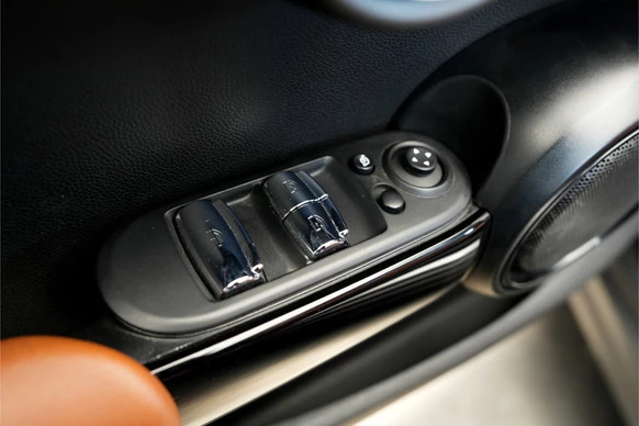 MINI Cooper Cabrio - Afbeelding 21 van 30