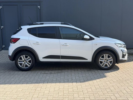 Dacia Sandero - Afbeelding 17 van 26