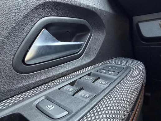 Dacia Sandero - Afbeelding 13 van 26