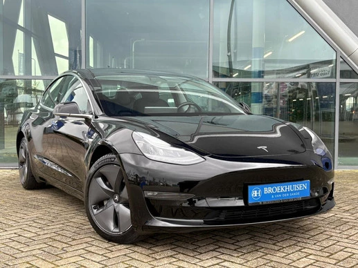 Tesla Model 3 - Afbeelding 3 van 30