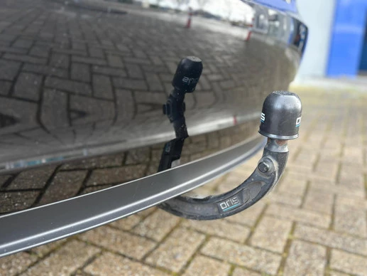 Tesla Model 3 - Afbeelding 7 van 30