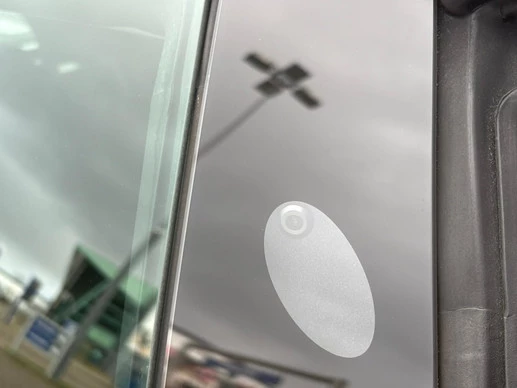 Tesla Model 3 - Afbeelding 8 van 30