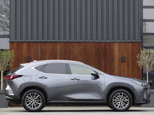Lexus NX - Afbeelding 3 van 30