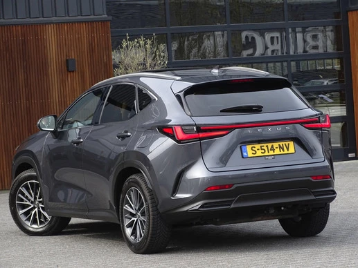 Lexus NX - Afbeelding 9 van 30