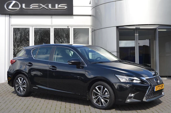 Lexus CT - Afbeelding 1 van 30