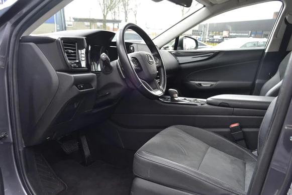 Lexus NX - Afbeelding 12 van 30