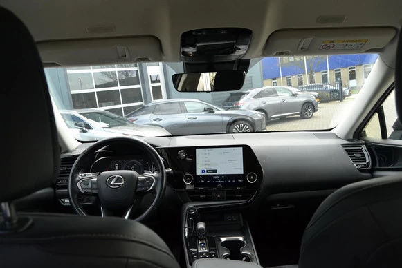 Lexus NX - Afbeelding 27 van 30