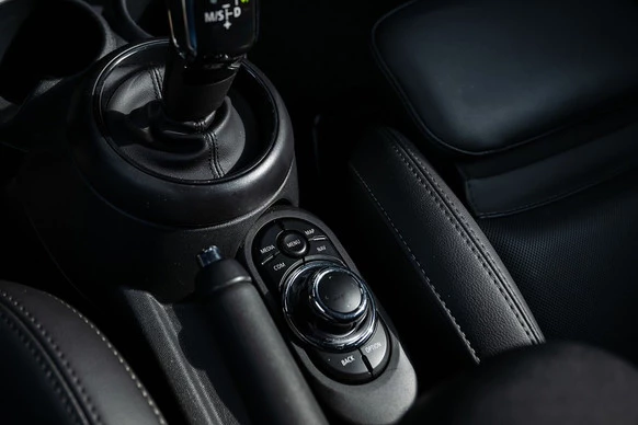 MINI Cooper - Afbeelding 21 van 30