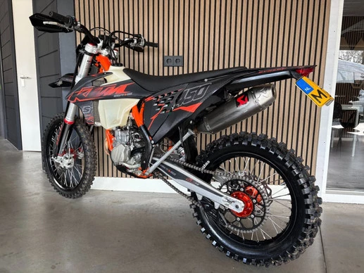 KTM 450 - Afbeelding 2 van 20