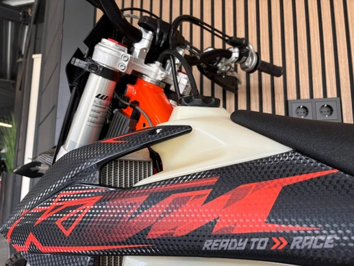 KTM 450 - Afbeelding 7 van 20