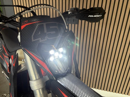 KTM 450 - Afbeelding 5 van 20