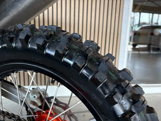KTM 450 - Afbeelding 16 van 20