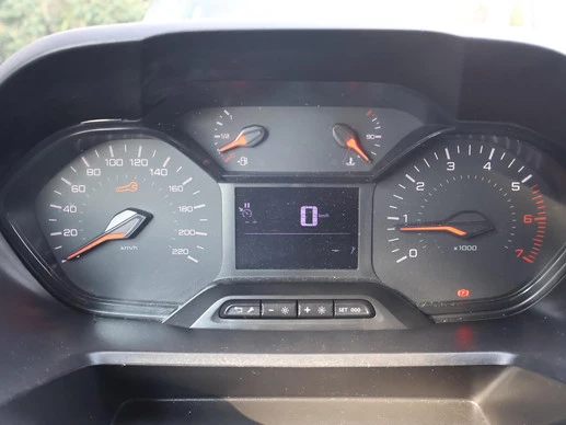 Peugeot Partner - Afbeelding 20 van 30