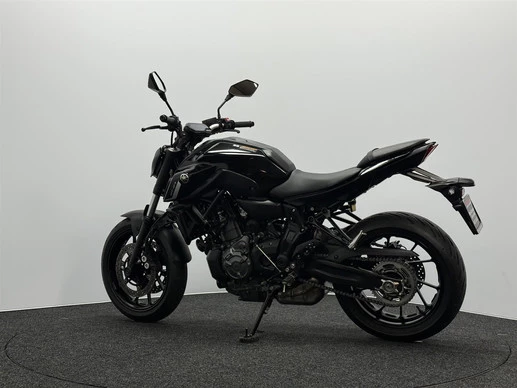 Yamaha MT 07 - Afbeelding 10 van 14