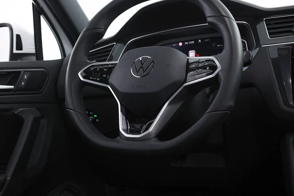 Volkswagen Tiguan - Afbeelding 19 van 30