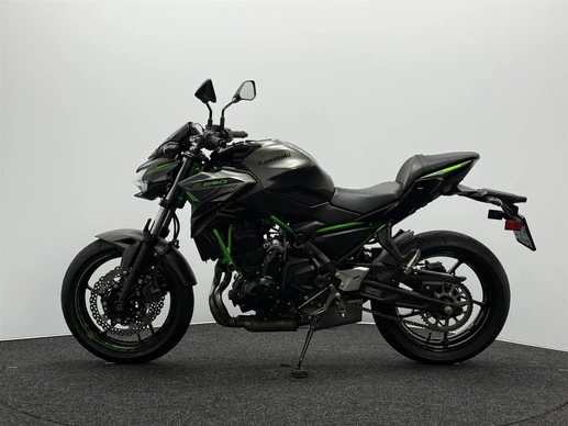 Kawasaki Z650 - Afbeelding 9 van 18