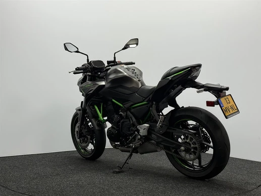 Kawasaki Z650 - Afbeelding 11 van 18