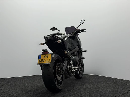 Yamaha MT 09 - Afbeelding 14 van 16