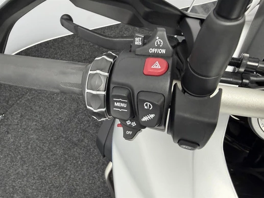 BMW F 900 GS - Afbeelding 18 van 20