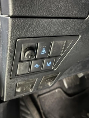 Toyota Hilux - Afbeelding 10 van 17