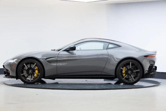 Aston Martin V8 Vantage - Afbeelding 4 van 30