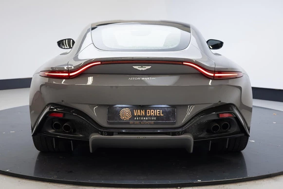 Aston Martin V8 Vantage - Afbeelding 12 van 30