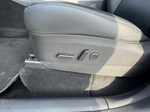 Tesla Model Y - Afbeelding 12 van 26