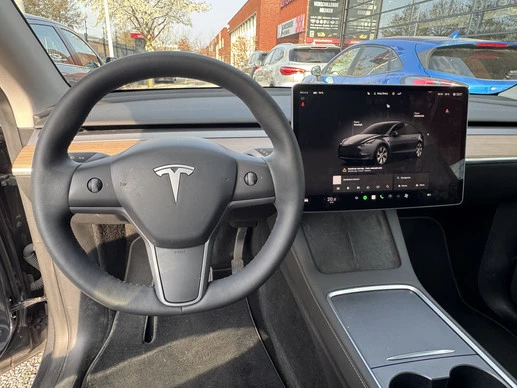 Tesla Model Y - Afbeelding 14 van 26