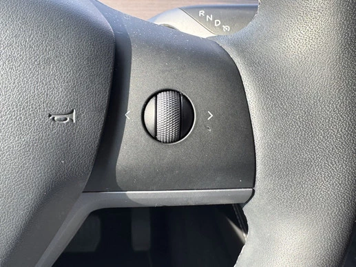 Tesla Model Y - Afbeelding 16 van 26