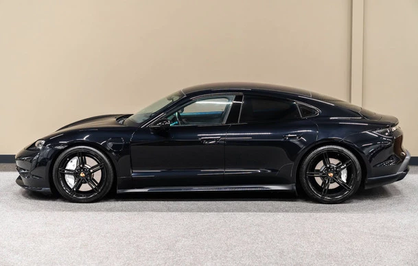 Porsche Taycan - Afbeelding 6 van 30