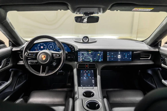 Porsche Taycan - Afbeelding 19 van 30