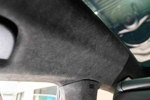 Porsche Taycan - Afbeelding 26 van 30