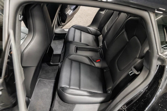 Porsche Taycan - Afbeelding 28 van 30