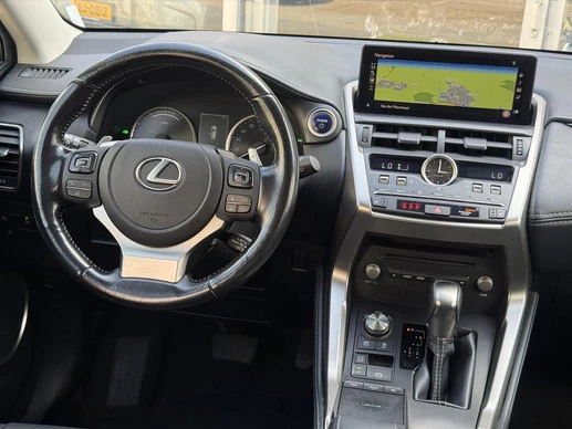 Lexus NX - Afbeelding 14 van 30