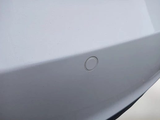 Tesla Model 3 - Afbeelding 9 van 26