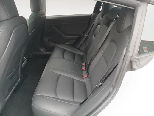 Tesla Model 3 - Afbeelding 23 van 26