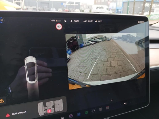 Tesla Model 3 - Afbeelding 25 van 26