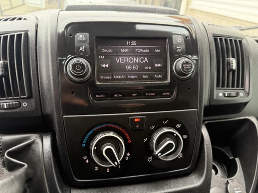 Peugeot Boxer - Afbeelding 24 van 28