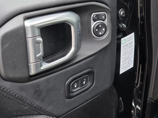 Jeep Wrangler - Afbeelding 21 van 30