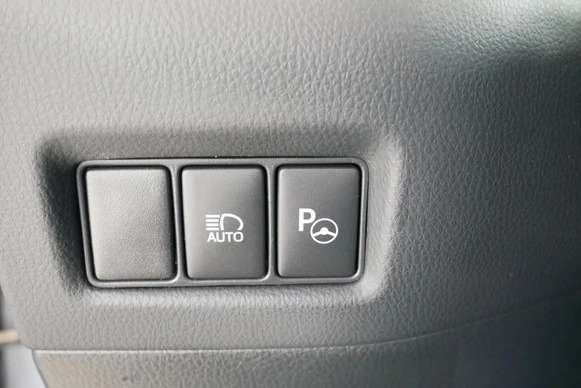 Toyota C-HR - Afbeelding 24 van 30