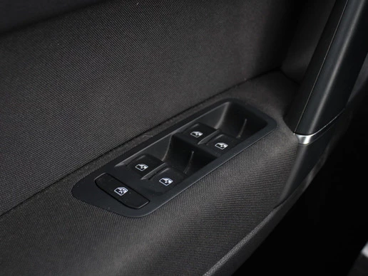 Volkswagen Golf Sportsvan - Afbeelding 25 van 30