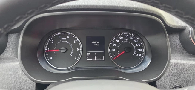 Dacia Duster - Afbeelding 17 van 30