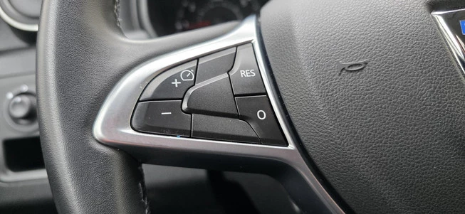 Dacia Duster - Afbeelding 25 van 30