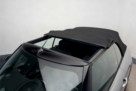 MINI Cooper Cabrio - Afbeelding 14 van 30
