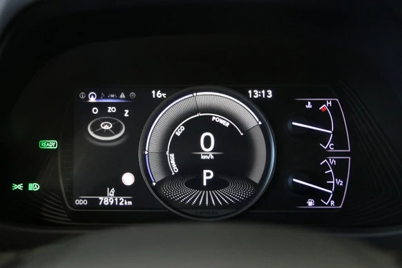 Lexus UX - Afbeelding 7 van 30