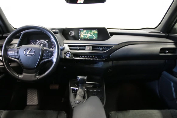 Lexus UX - Afbeelding 8 van 30