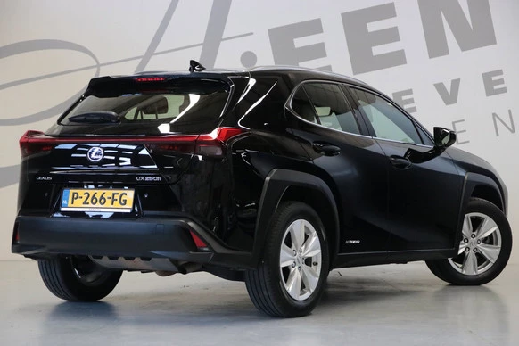 Lexus UX - Afbeelding 12 van 30