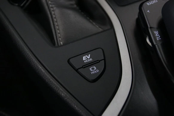 Lexus UX - Afbeelding 23 van 30