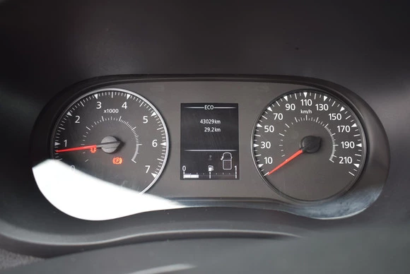 Nissan NV400 - Afbeelding 11 van 19