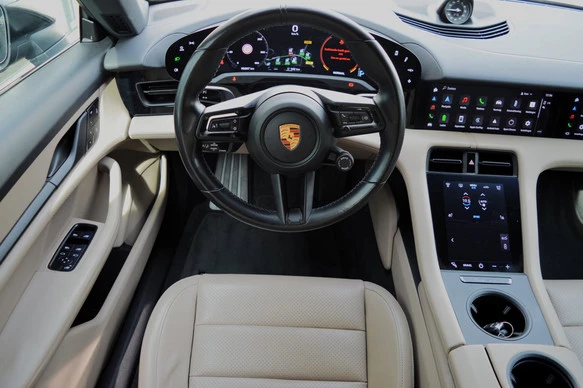 Porsche Taycan - Afbeelding 14 van 30